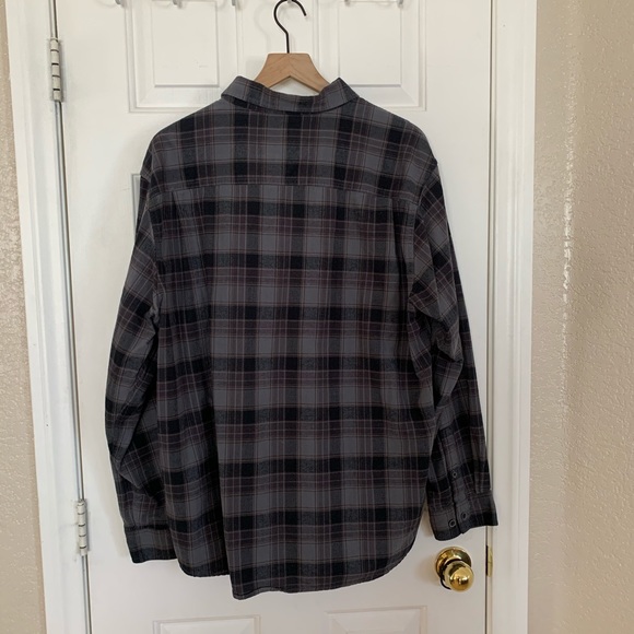Weatherproof button up flannel - Picture 2 of 5